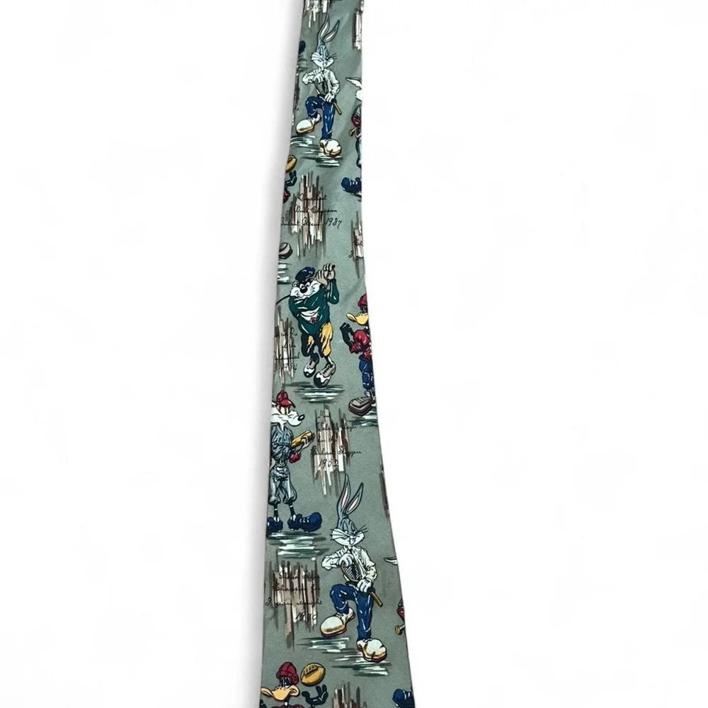 Looney Tunes vintage 100% silk tie